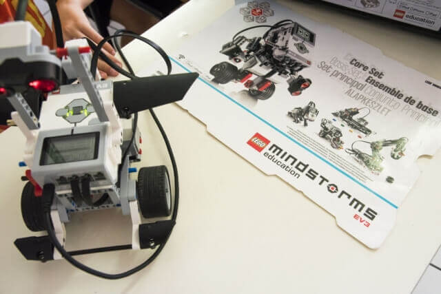 Introduzione alla Robotica con Lego Mindstorms EV3