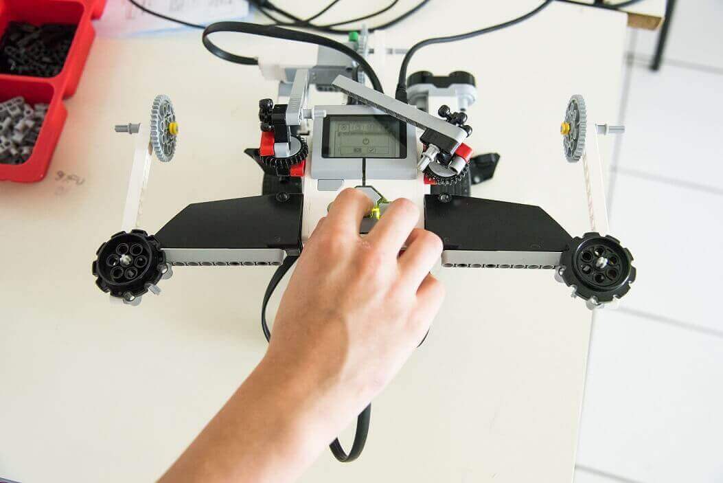 Immagine corso Robotica a scuola con LEGO Mindstorms EV3 - ID SOFIA: 48665