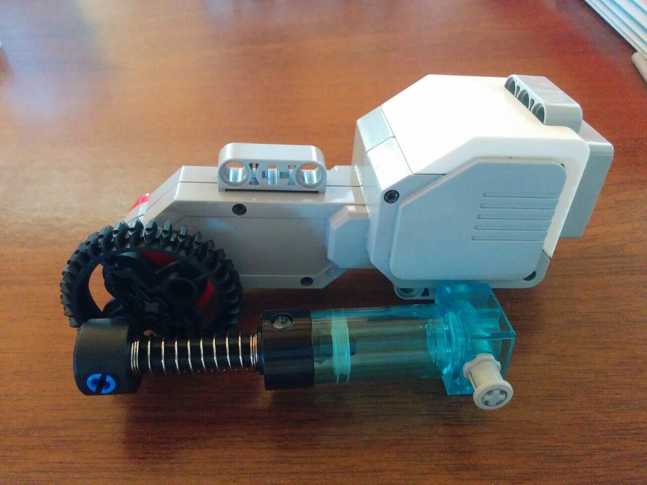 Immagine progetto Green Robotic Challenge: costruire un orto automatico con il Lego Mindstorms EV3